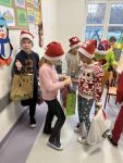 Czytaj więcej: Odwiedziny Świętego Mikołaja w szkole i w przedszkolu